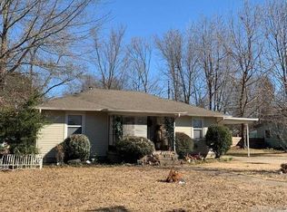 1934 Lee Ave, Conway, AR 72034