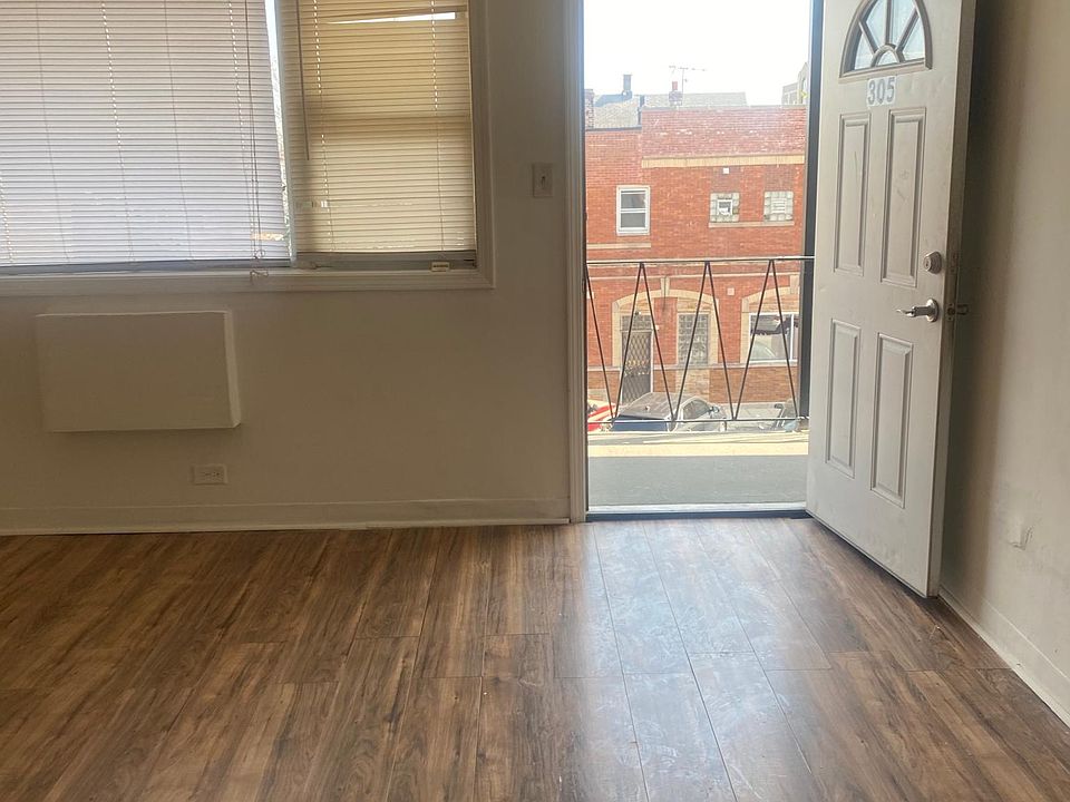 1st image of 5550 W 22nd Pl #305
