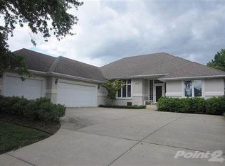 4285 E Crosswinds Pl, Springfield, MO 65809