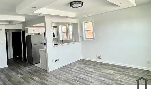 2 bed, $1,600 — Photo 2