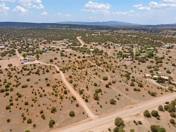 14 Paradise Rd #2-3, Edgewood, NM 87015