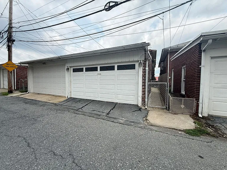 1930 W Chew St — Photo 19