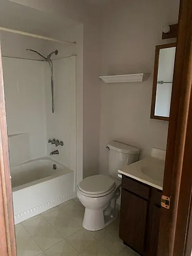 850 Gloucester Ct #2 Photo 1 850 Gloucester Ct #2 Photo 1