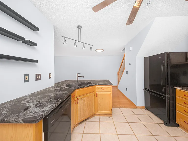 4038 Crystal Cir — Photo 4