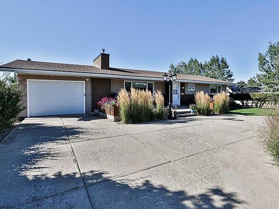 2nd image of 410 N 6th Ave
