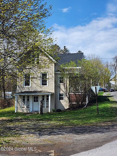 3rd image of 636 Enders Avenue