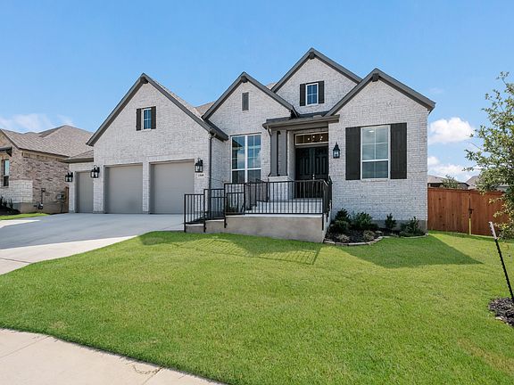 2nd image of 1508 Buckner Pl