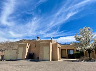 1828 Father Sky St NE #C, Albuquerque, NM 87112