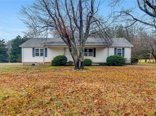 4361 Four Farms Rd, Greensboro, NC 27410