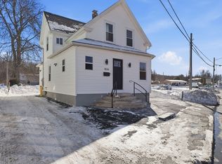 1034 Southbridge St, Worcester, MA 01610