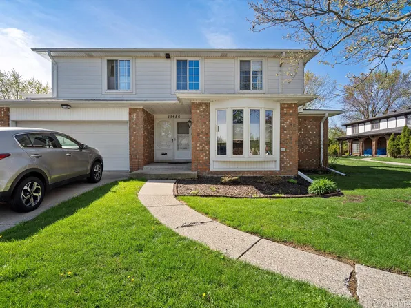 11656 Meadow Lane Dr, Warren, MI 48093