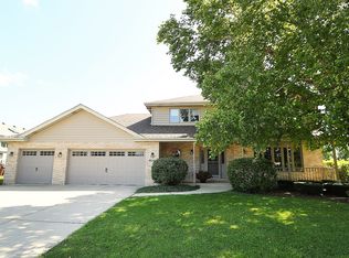 19343 Emerald Ct, Mokena, IL 60448