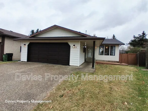 7111 187a St NW, Edmonton, AB T5T 5E8