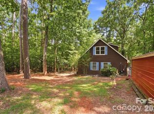 714 Springwood Dr, Mount Gilead, NC 27306