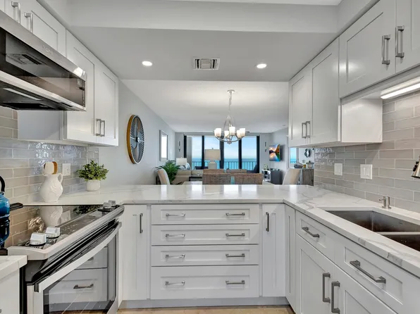 5061 North Highway A1a #703, Hutchinson Island, FL 34949