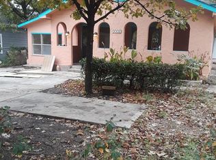 2305 Refugio Ave, Fort Worth, TX 76164