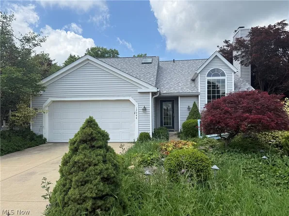 17944 Framingham Oval, Strongsville, OH 44136
