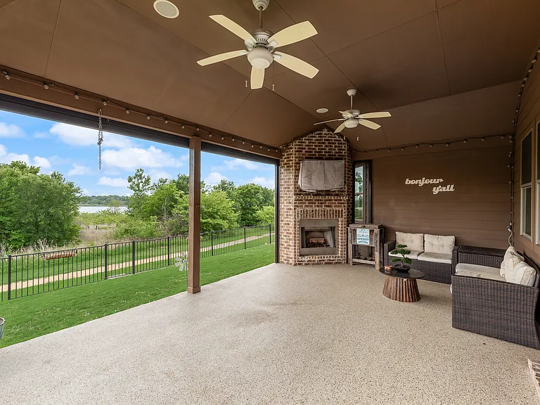 2112 Benjamin Creek Dr — Photo 39