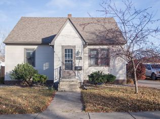 223 S Chestnut St, Belle Plaine, MN 56011