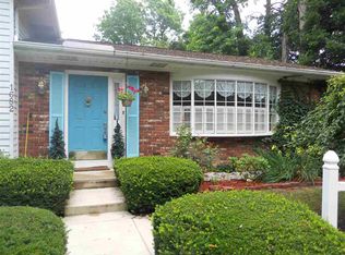 1682 W Kimmel Rd, Jackson, MI 49201