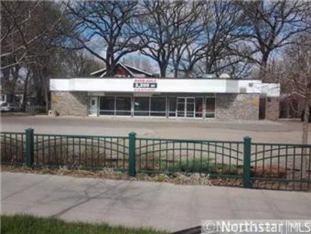 1st image of 3900 E Lake St