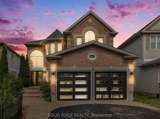 2121 Valin St, Ottawa, ON K4A 4T5