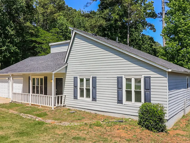 3000 Owens Meadow Dr NW — Photo 3