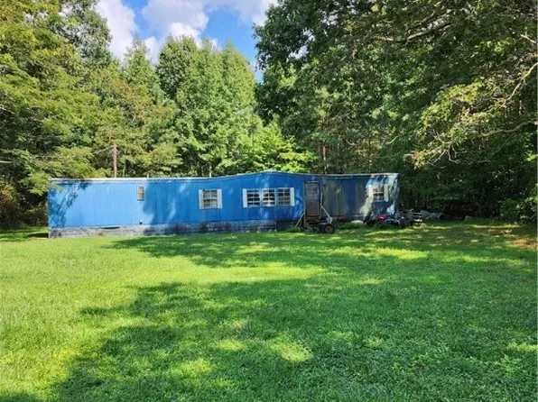 114 City Of Refuge Rd, Hartfield, VA 23071