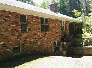 137 Linseed Rd, Hatfield, MA 01038