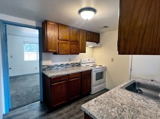 3229 Washington Way APT 4, Longview, WA 98632