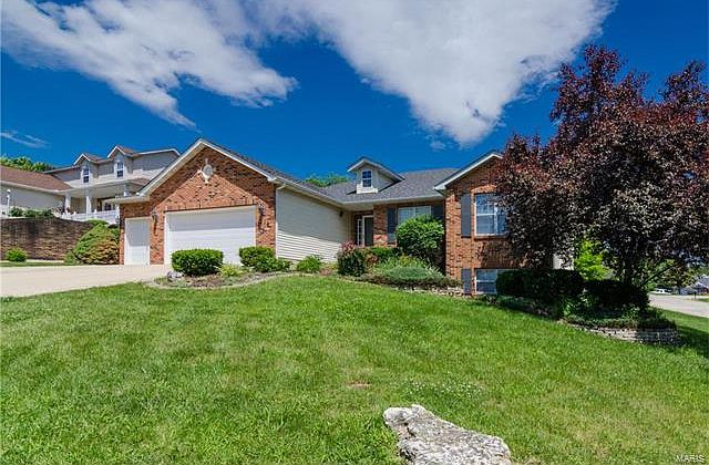 1st image of 114 Michelle Dr