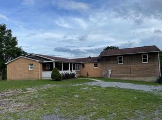 3298 Odd Rd, Odd, WV 25902