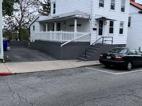 135 High St, Hagerstown, MD 21740