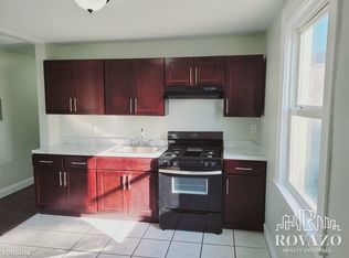 970 Grove St #9700610, Irvington, NJ 07111