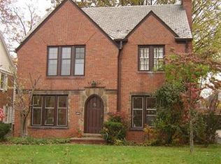 2455 Edgerton Rd, University Heights, OH 44118