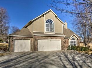 1200 W Ryan Rd, Grain Valley, MO 64029