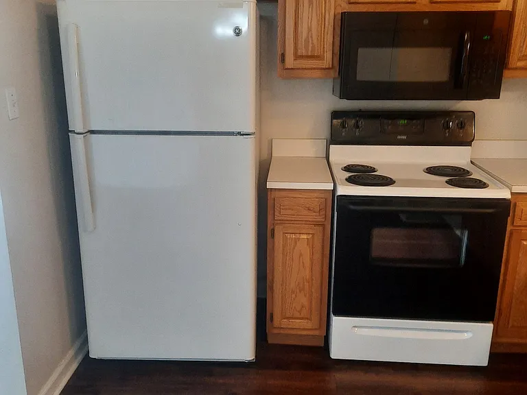 708 W Adams St — Photo 19