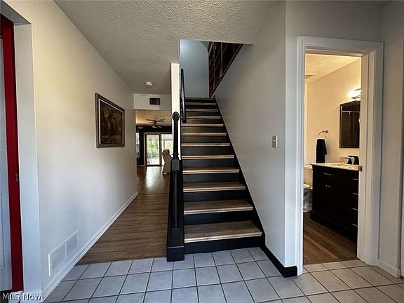 4th image of 3370 Bristol Ln #2