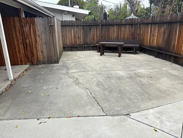 22403 Philiprimm St — Photo 19