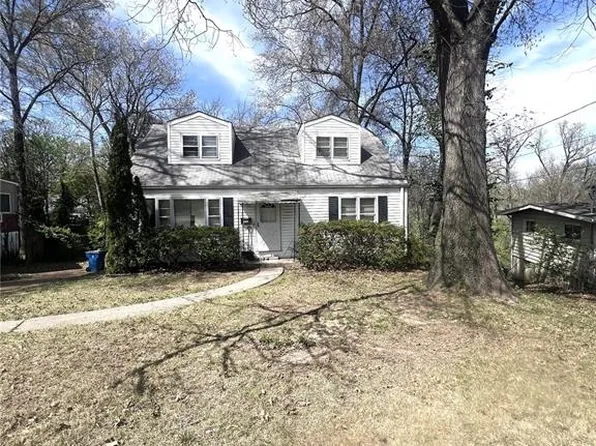 517 Plantmore Dr, Saint Louis, MO 63135