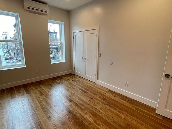 2nd image of 190 Broadway APT 2