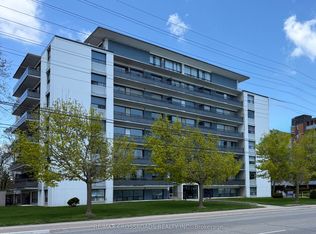 363 Lakeshore Rd E #801, Mississauga, ON