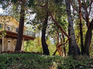 1277 5th Ave, Gold Hill, OR 97525