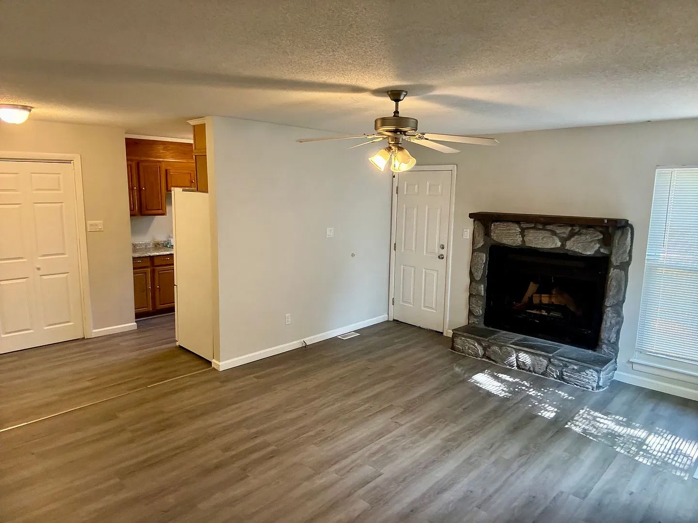 3 Bedroom, 2 Bath in Jack Britt School District — Photo 4
