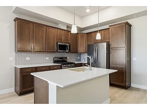 6793 Maple Leaf Dr #202 Photo 1