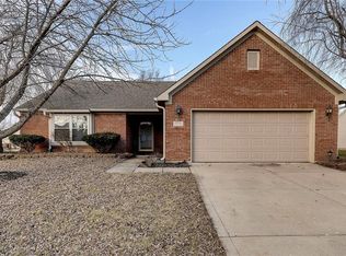 856 Millbrook Dr, Avon, IN 46123