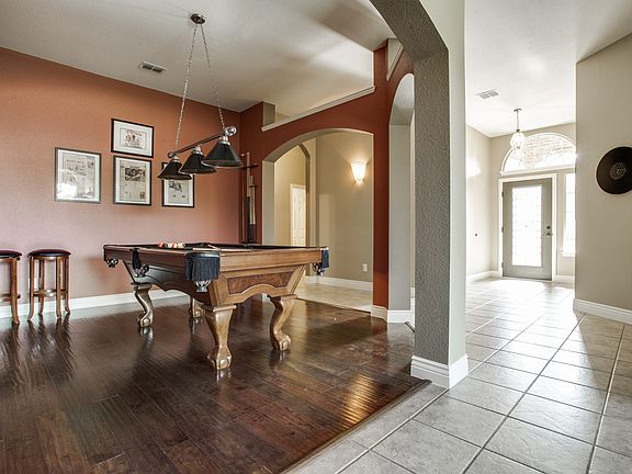 5th image of 1510 Evelyne Ct