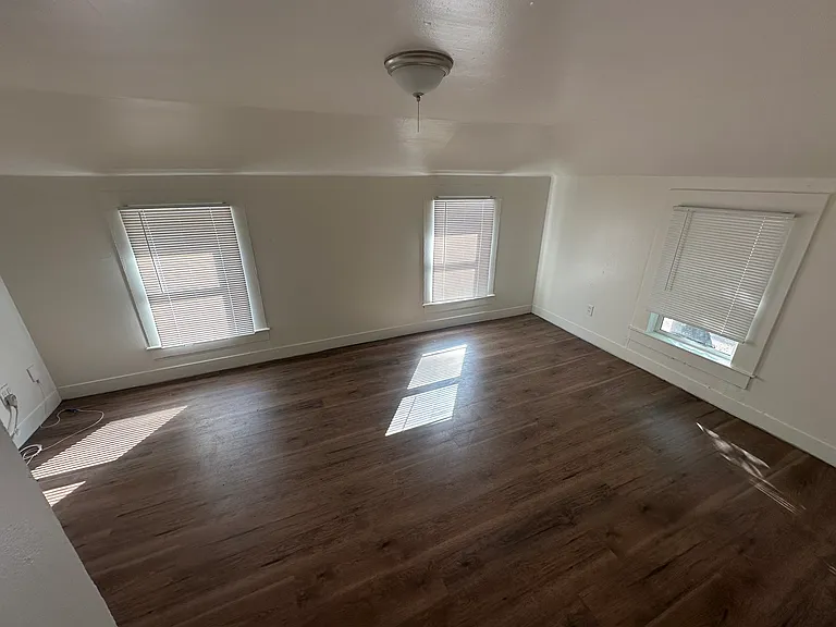 726 Olive St #1A — Photo 10