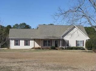 511 Staples Dairy Rd, Carrollton, GA 30116