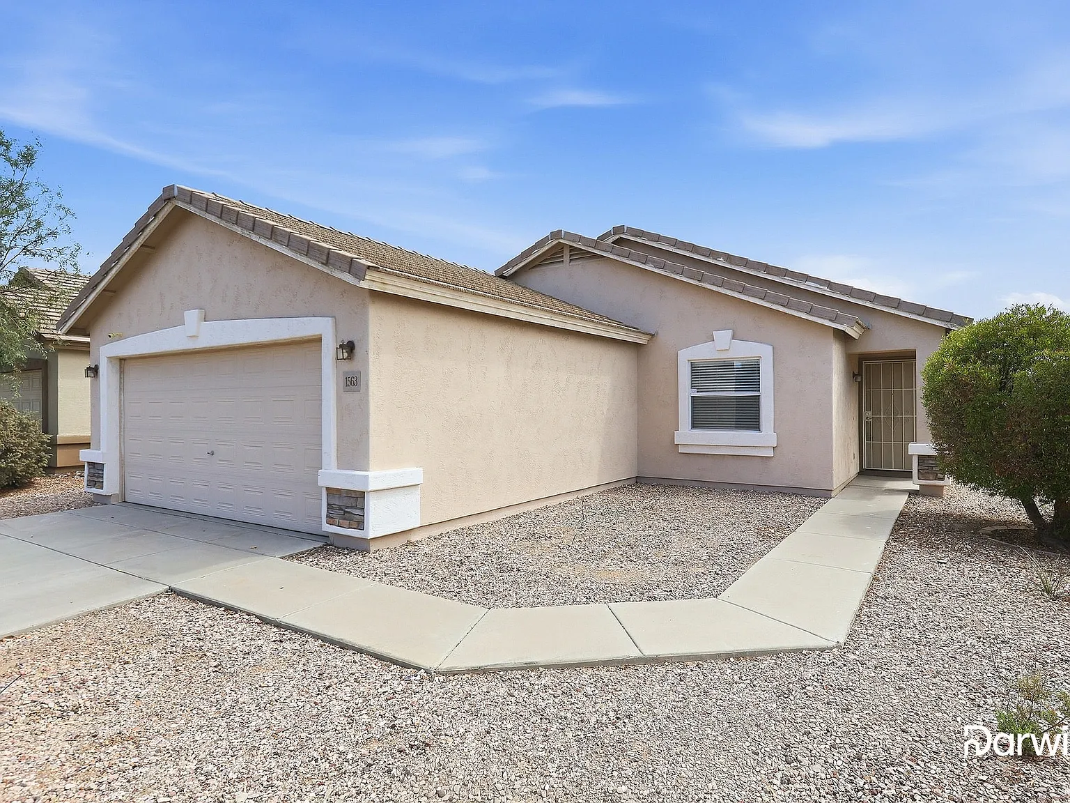 4 bed, 2.0 bath, 1428 sqft, $1,720 — Photo 2